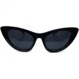 Oversized 8250 Clout Goggles Cat Eye Vintage Mod Style Retro Kurt Cobain Sunglasses - Black - CP18IZ8QLW4 $14.65