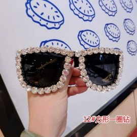 Aviator 18 Design Summer Sunglasses Women Sweet Flower Rhinestone Round Sun Glasses Vintage Retro Beach Ladies Shades - CF198...